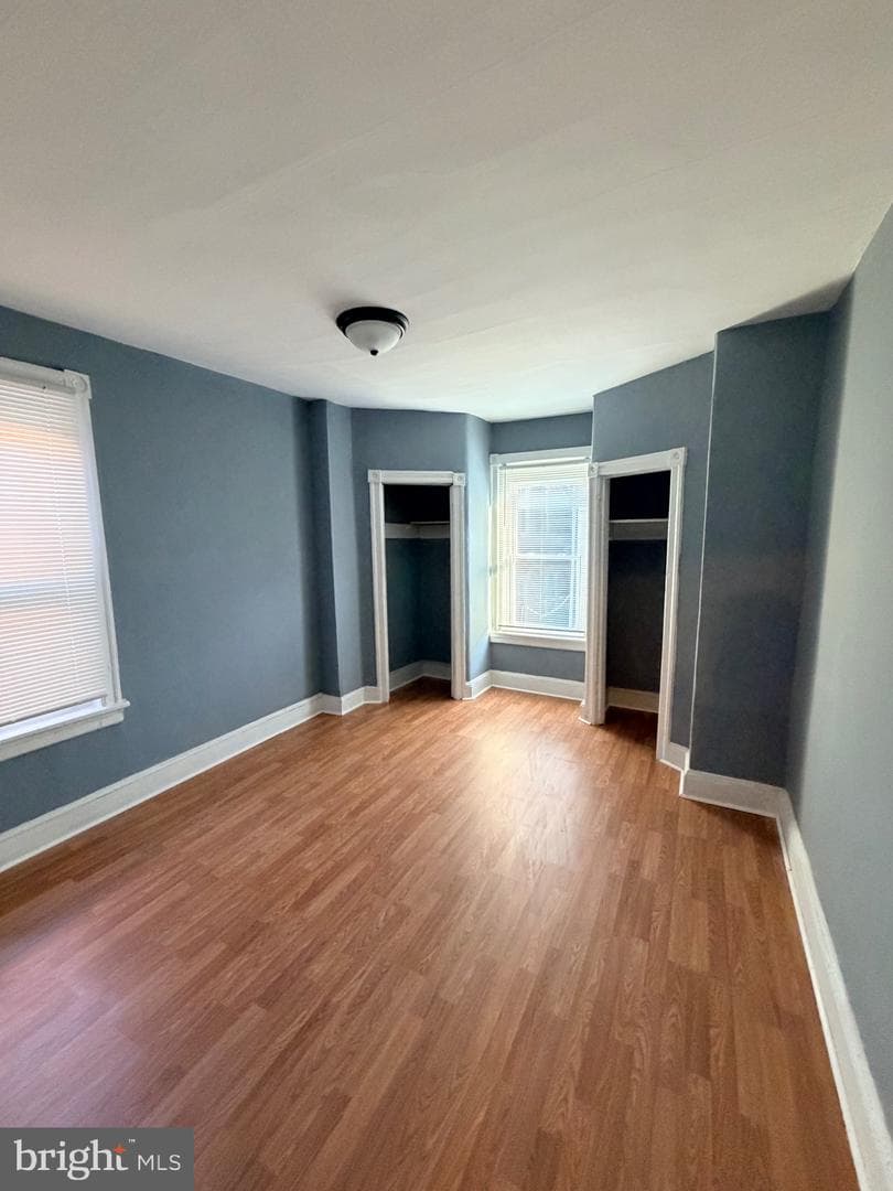 5520 Addison Street photo 11