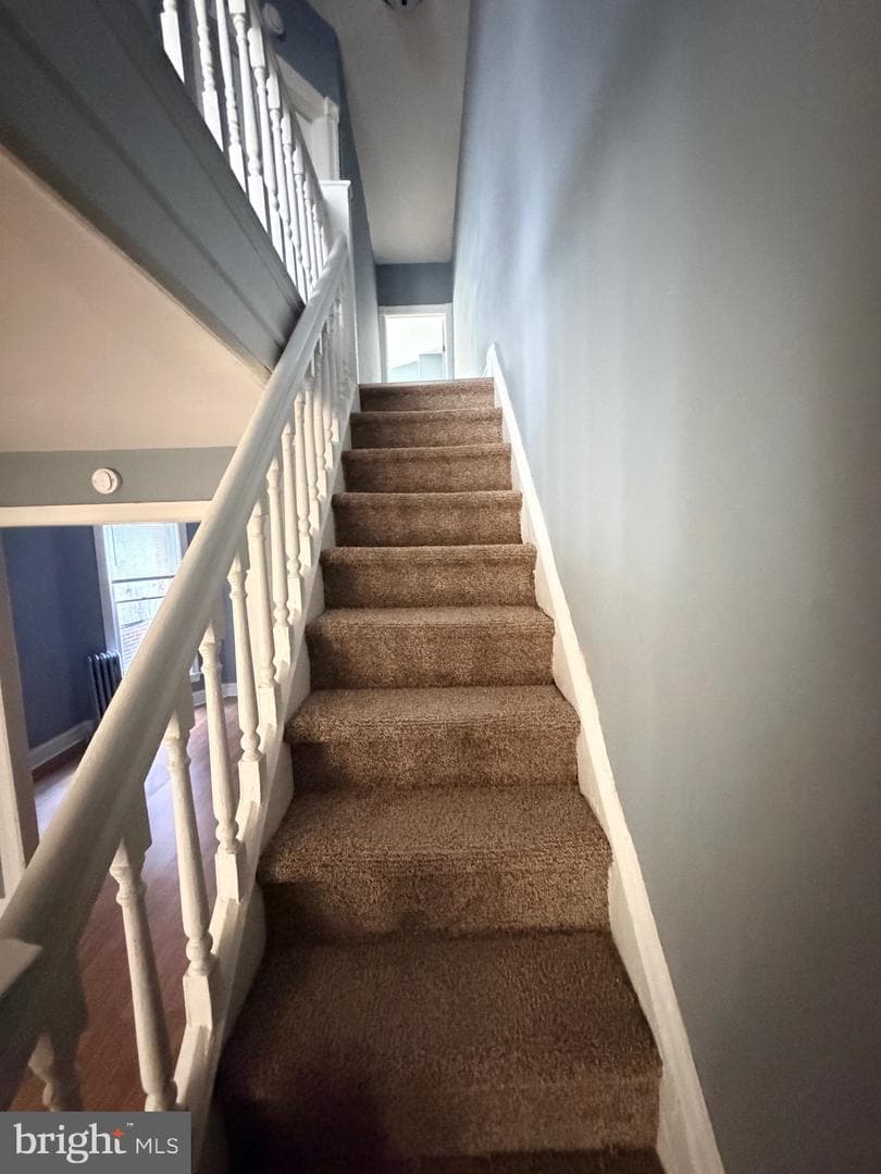 5520 Addison Street photo 9