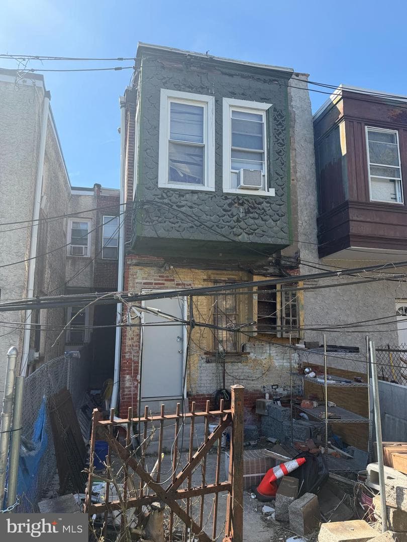 2125 N Natrona Street photo 2