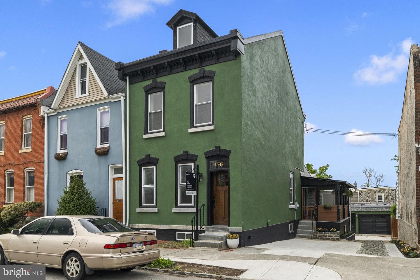 174 Lauriston Street, Philadelphia