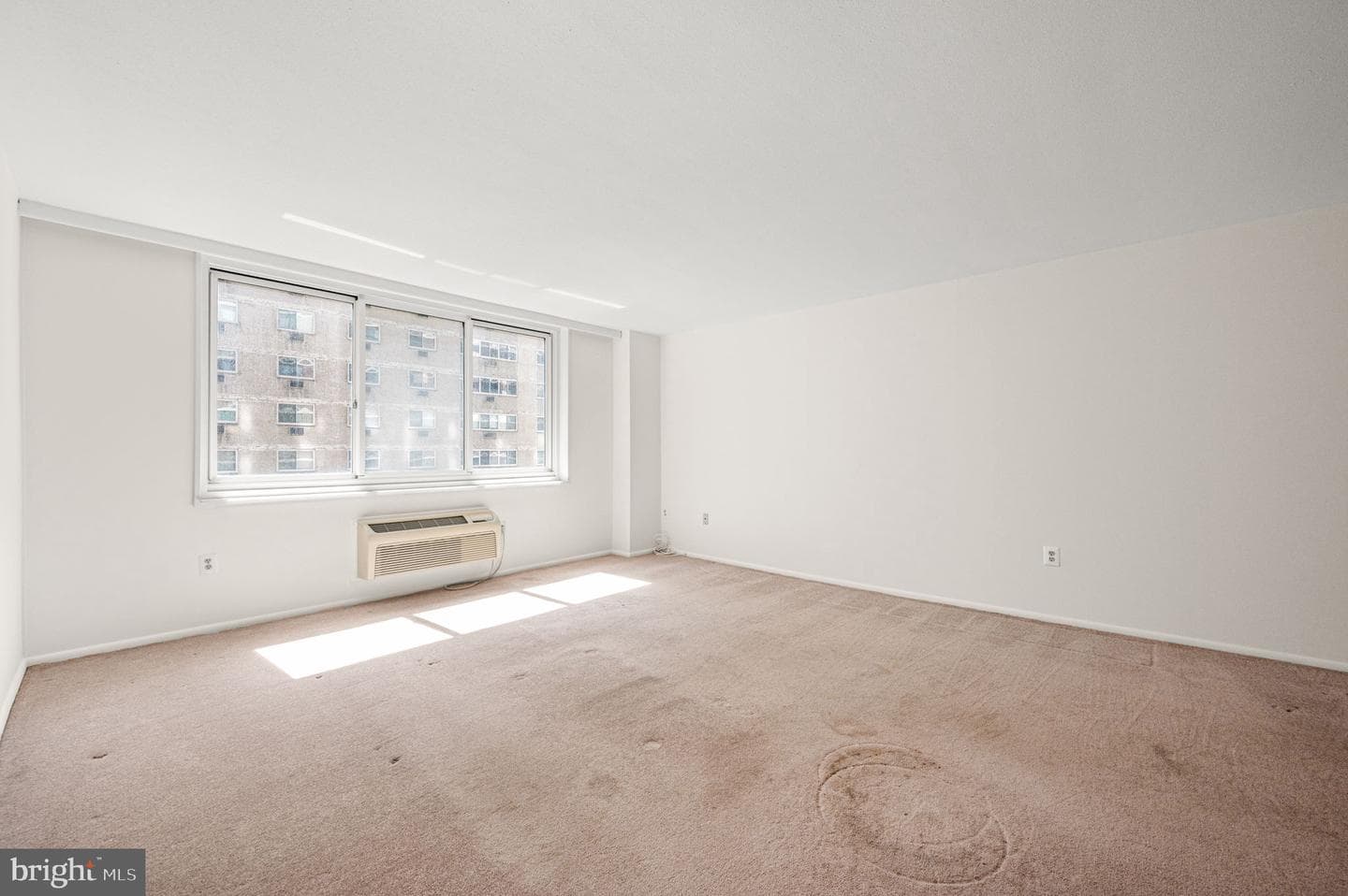 1901 John F Kennedy Boulevard #913 photo 3