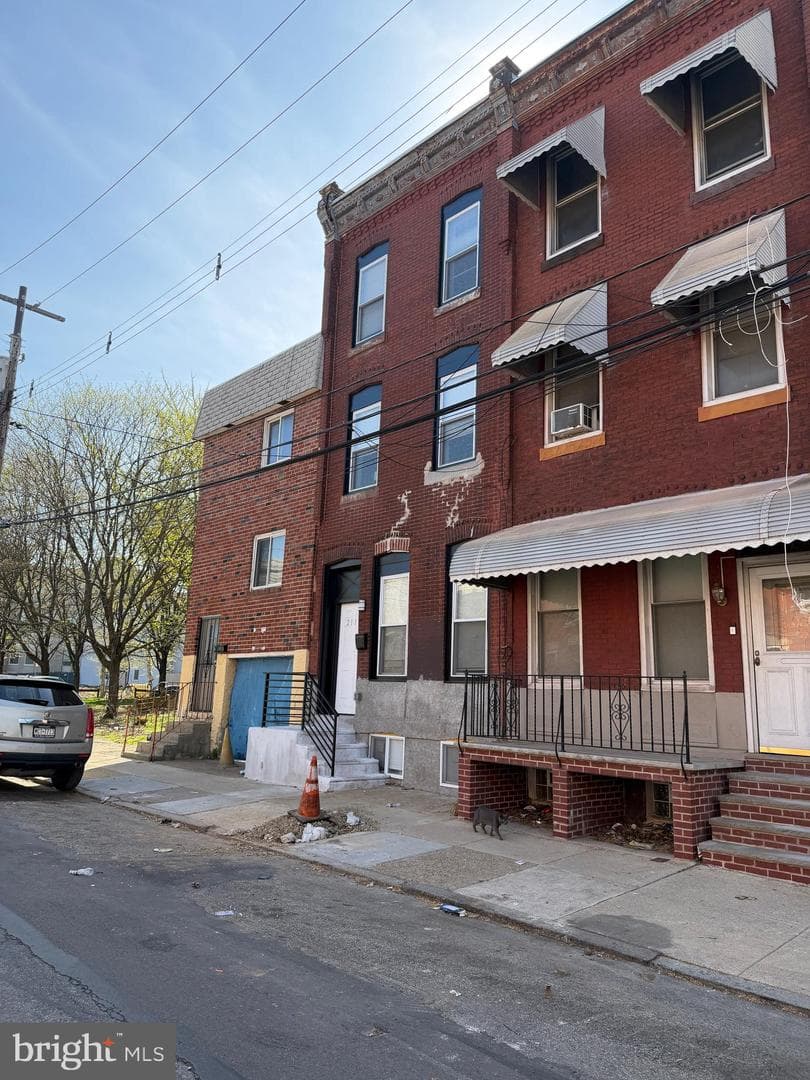 2119 N 28th Street photo 8