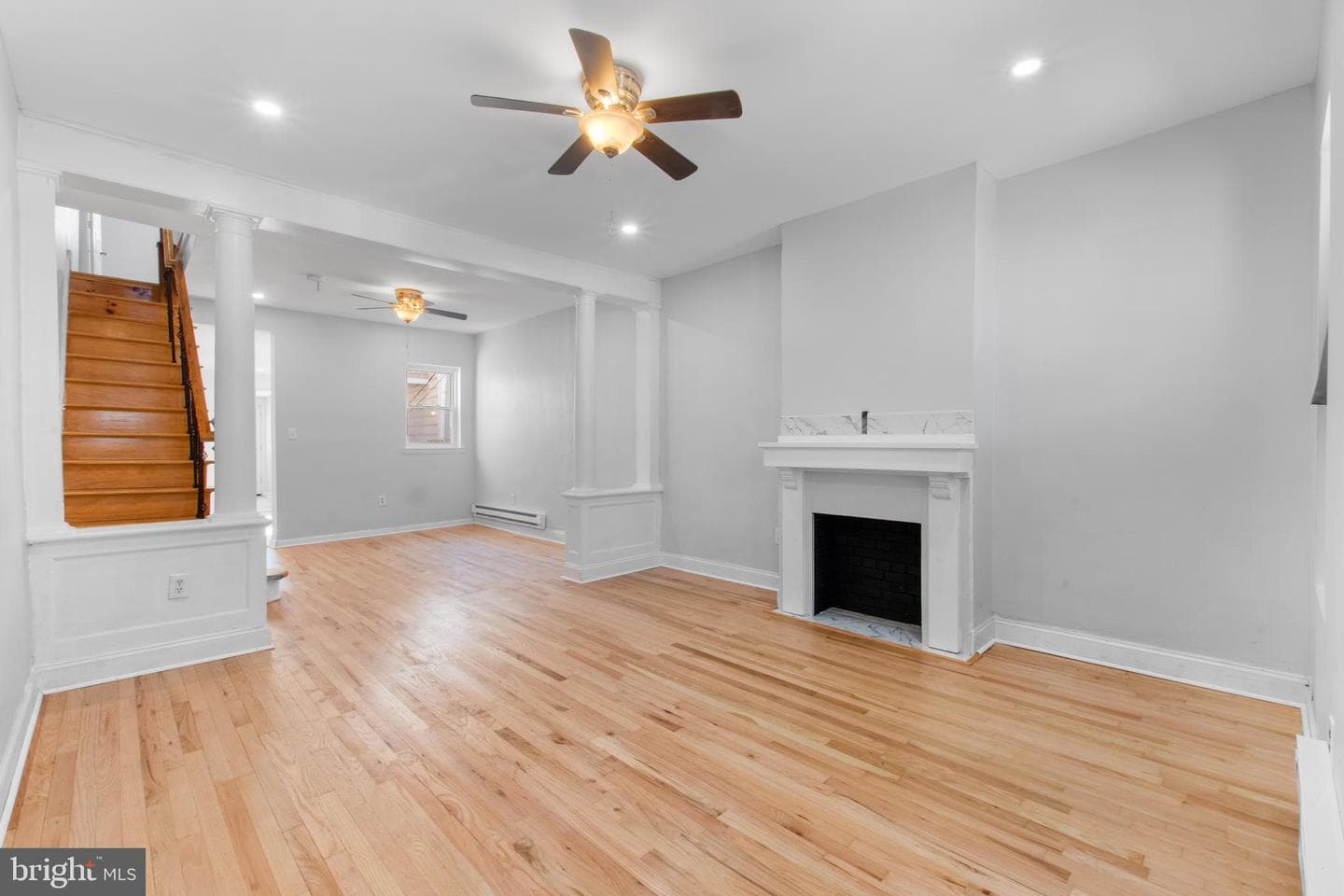 2545 N Marshall Street photo 3