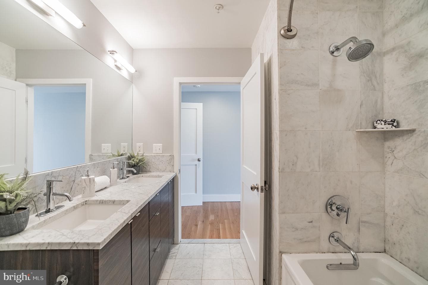 112 Market St # 3 photo 11