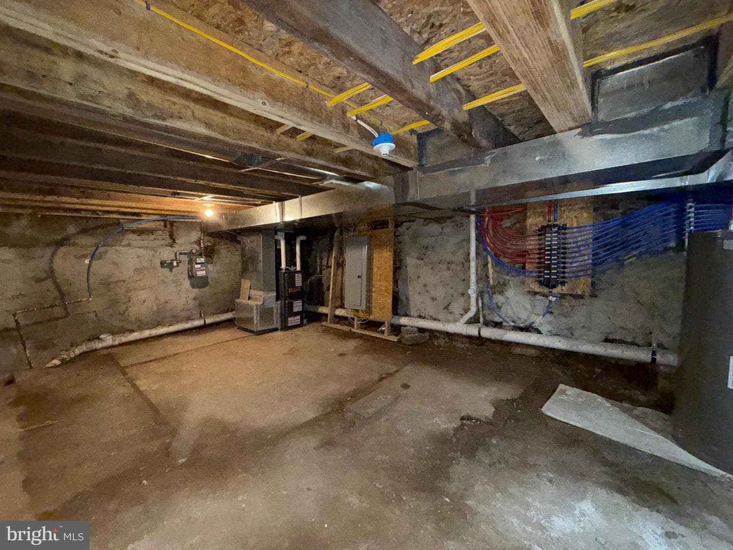 2058 E Auburn Street photo 61