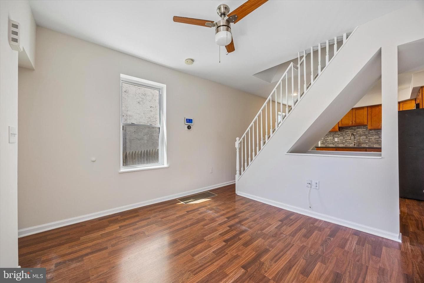 436 Lemonte Street photo 5