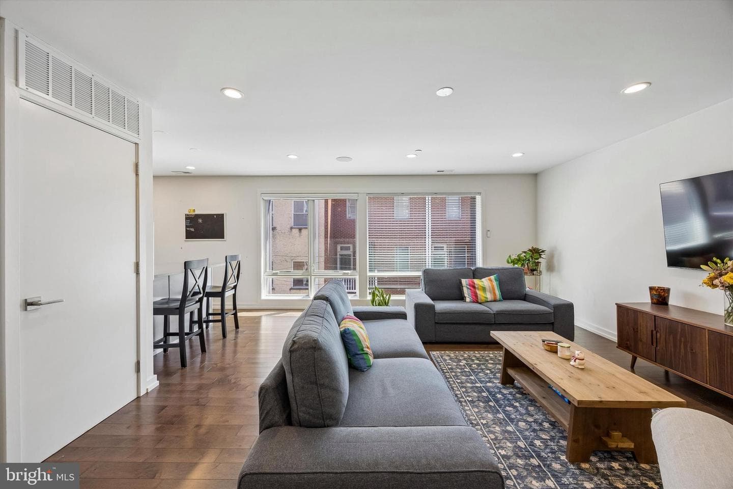 728 S Sartain Street #3 photo 4