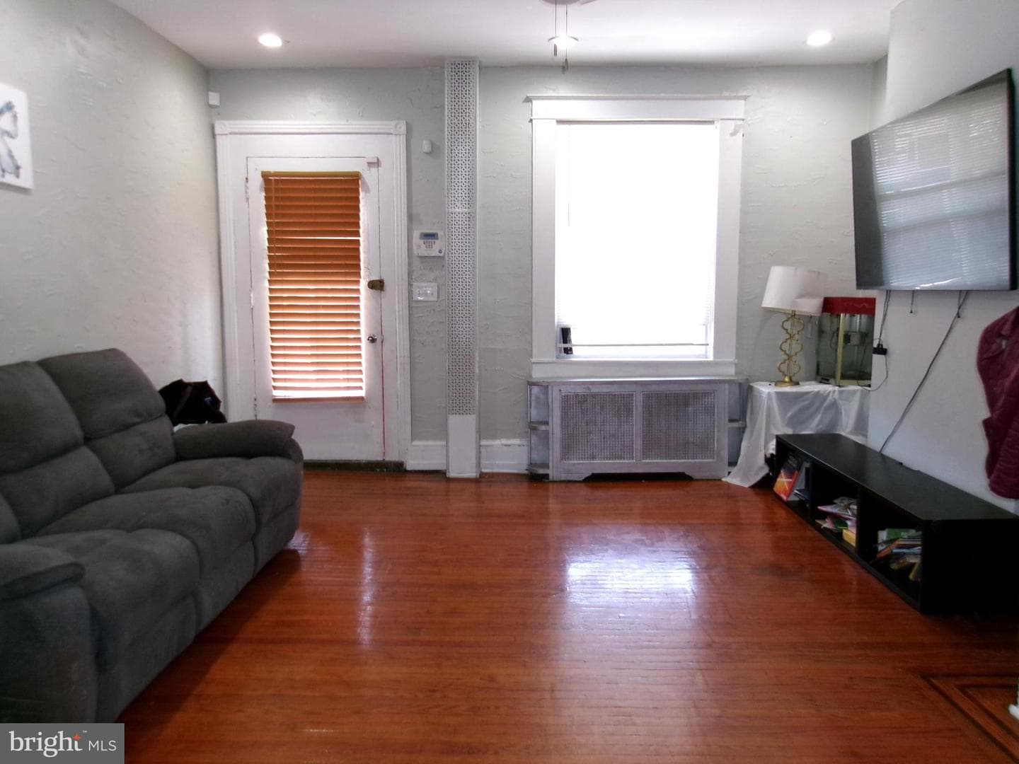 5805 Master Street photo 5