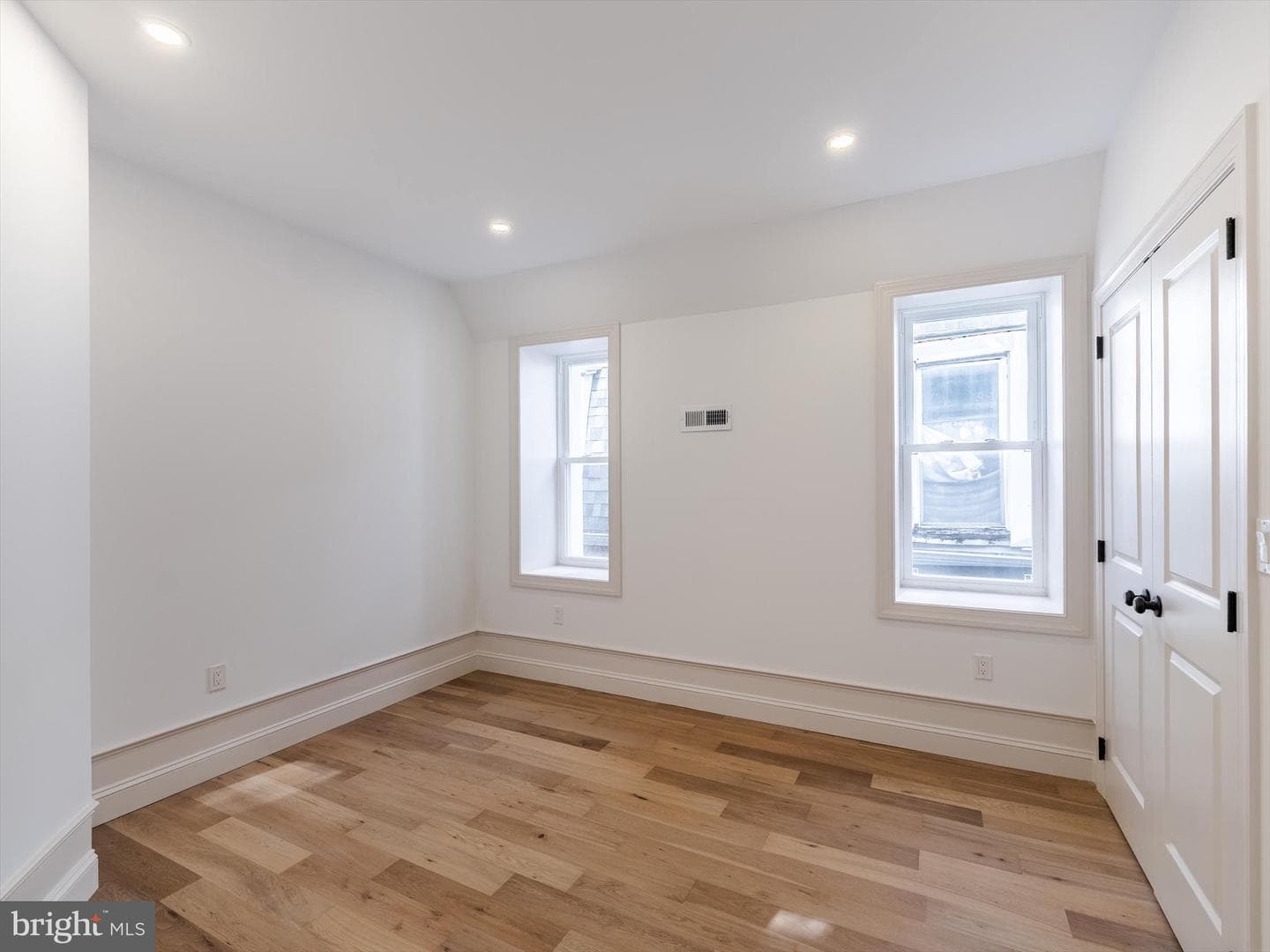 413 S 51st Street photo 26