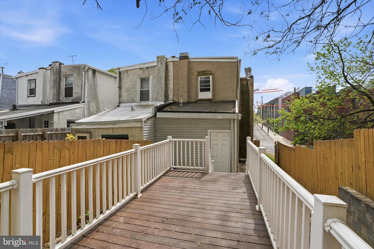 286 Leverington Avenue photo 20