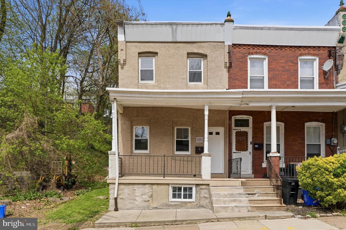 286 Leverington Avenue photo 24