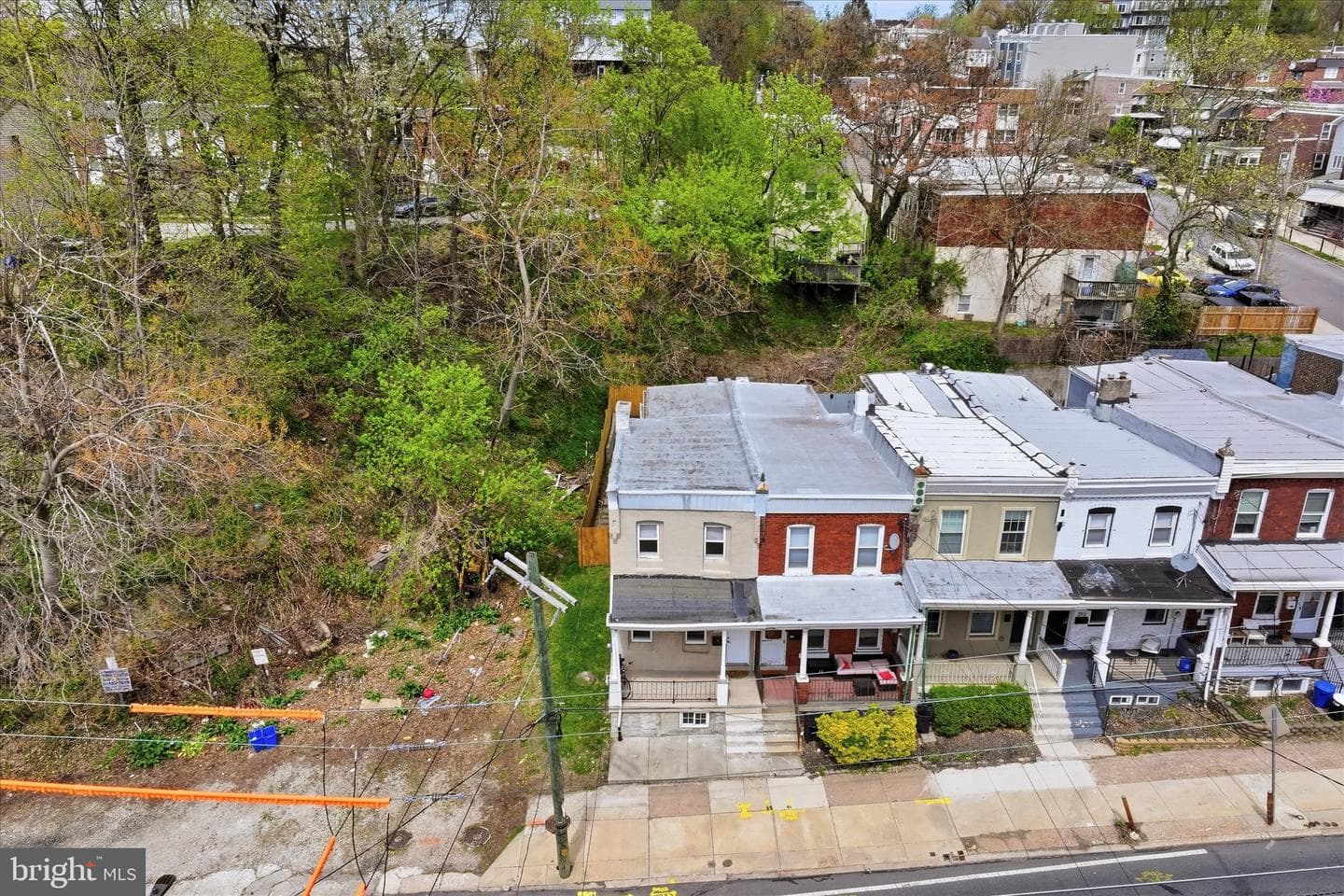 286 Leverington Avenue photo 27