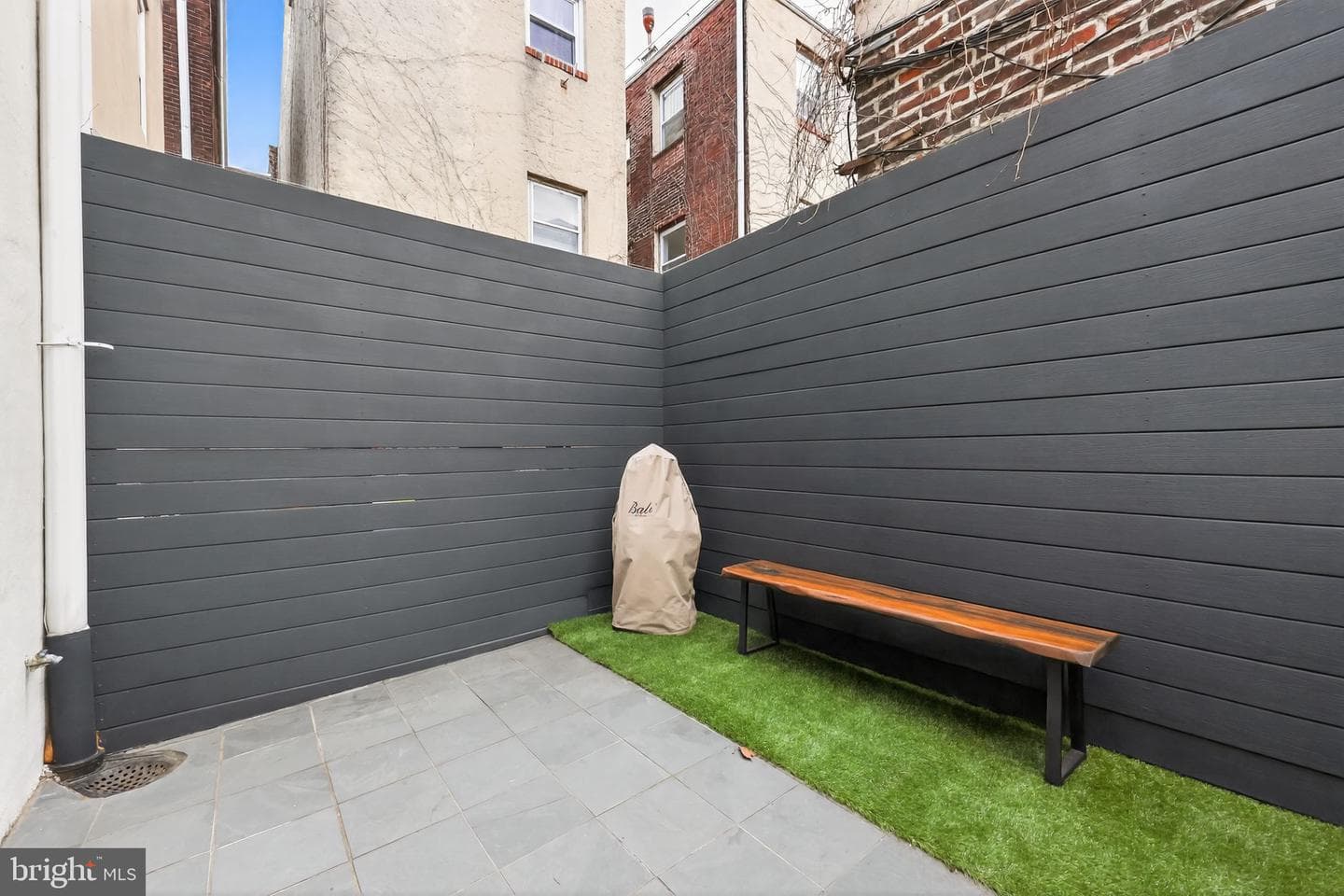 608 Kater Street photo 27