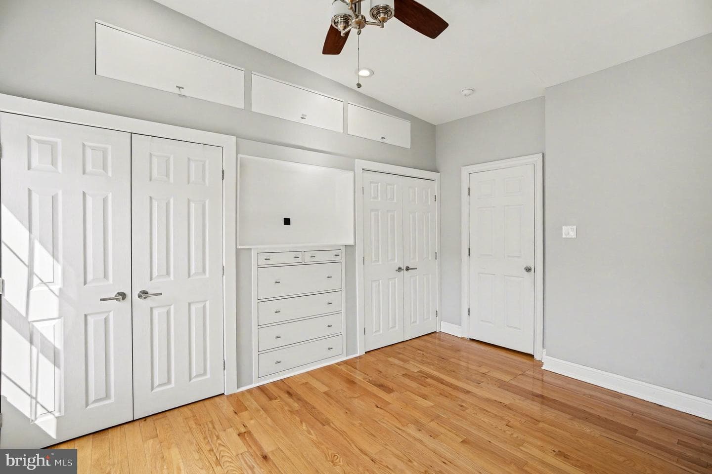 1149 S Dorrance Street photo 15