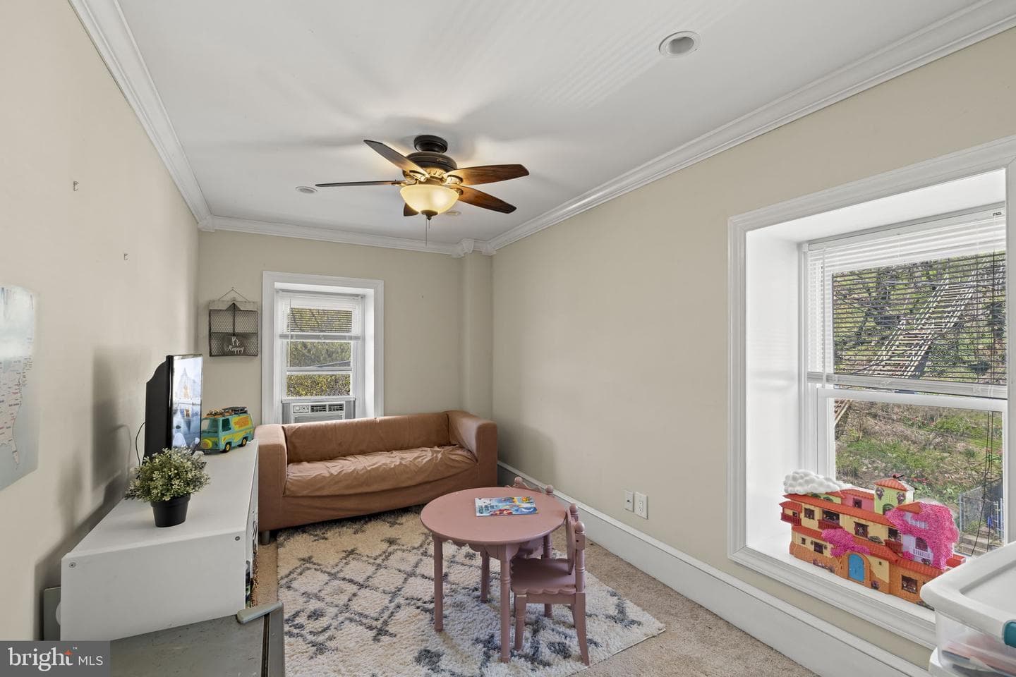 155 Jamestown Street photo 26