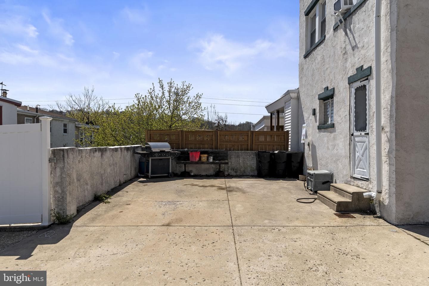 155 Jamestown Street photo 31