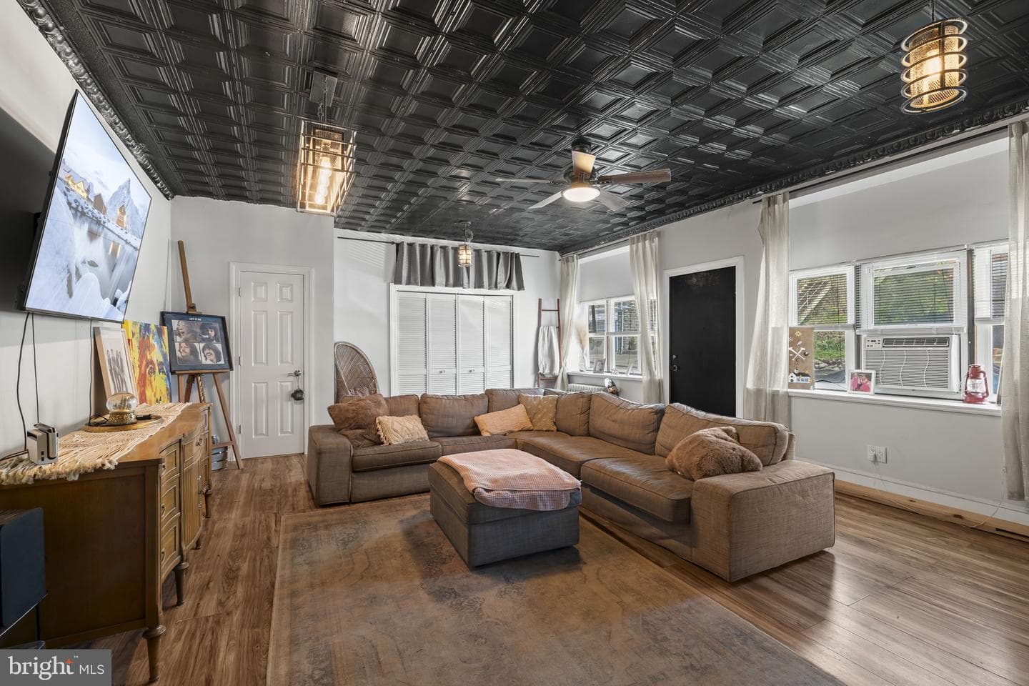 155 Jamestown Street photo 4