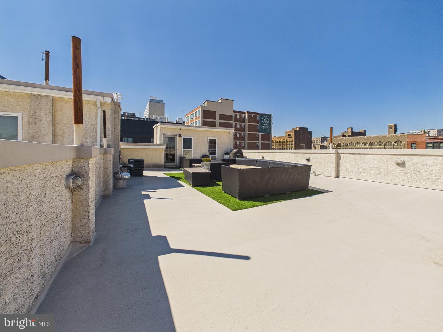 1241 Buttonwood Street #4c photo 26