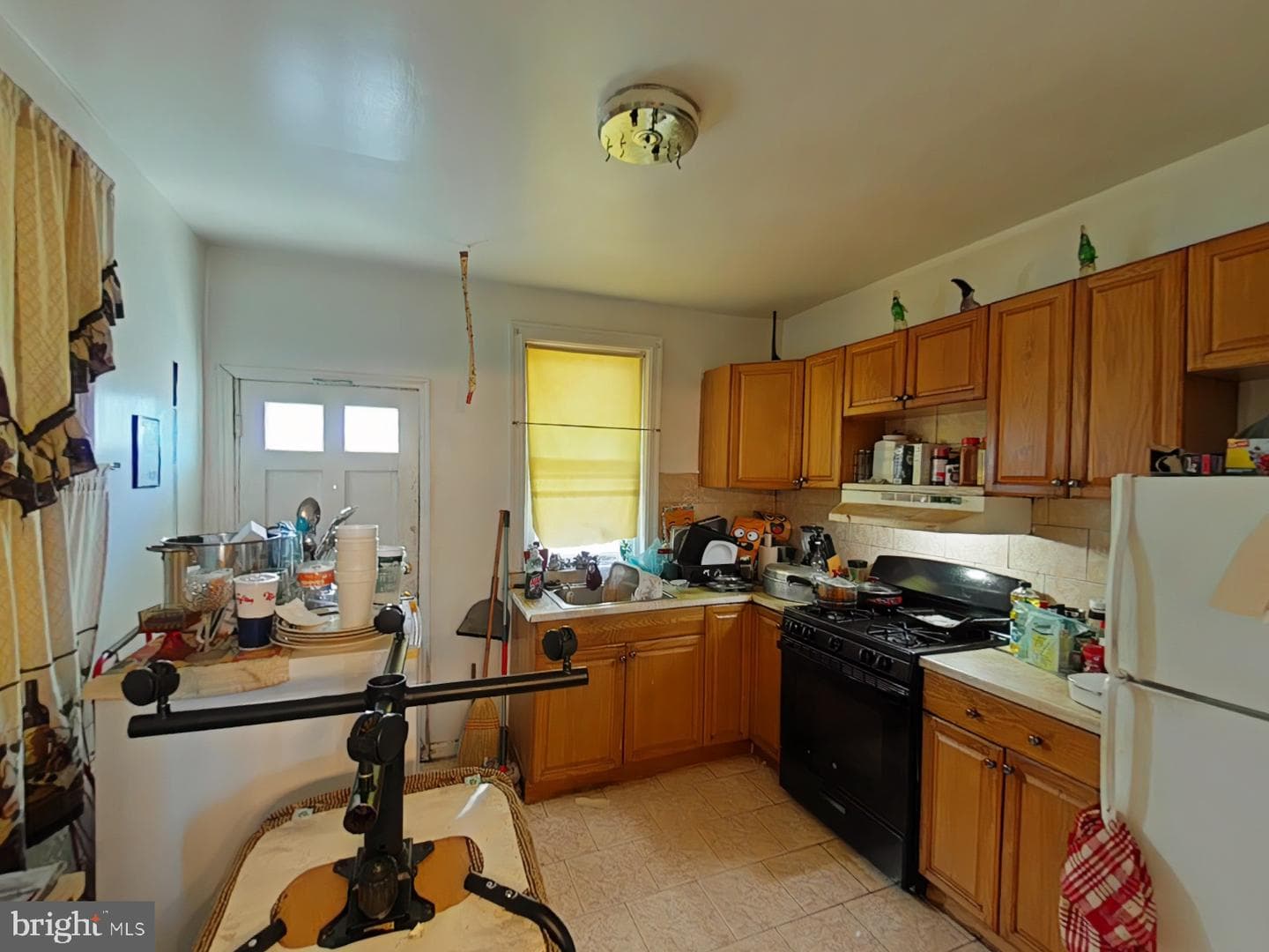 164 W Albanus Street photo 5