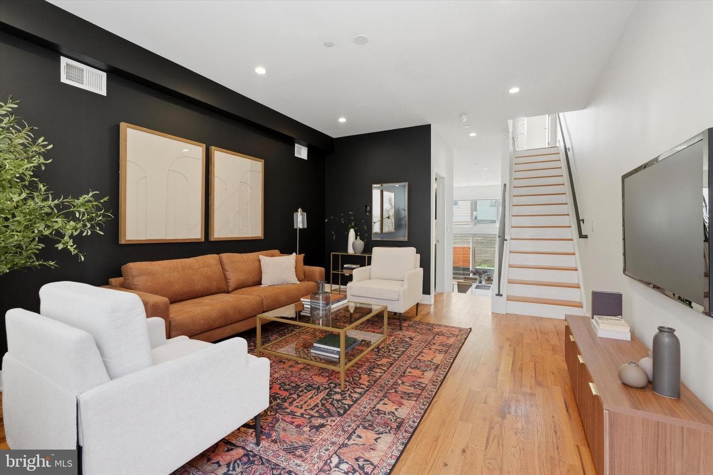 2414 Manton Street photo 1