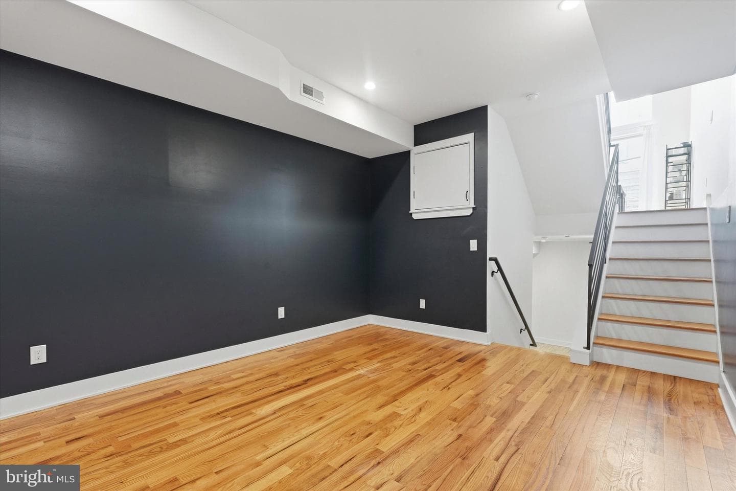 2414 Manton Street photo 21