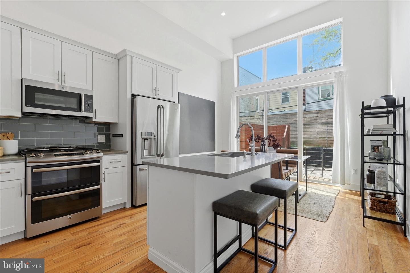 2414 Manton Street photo 3