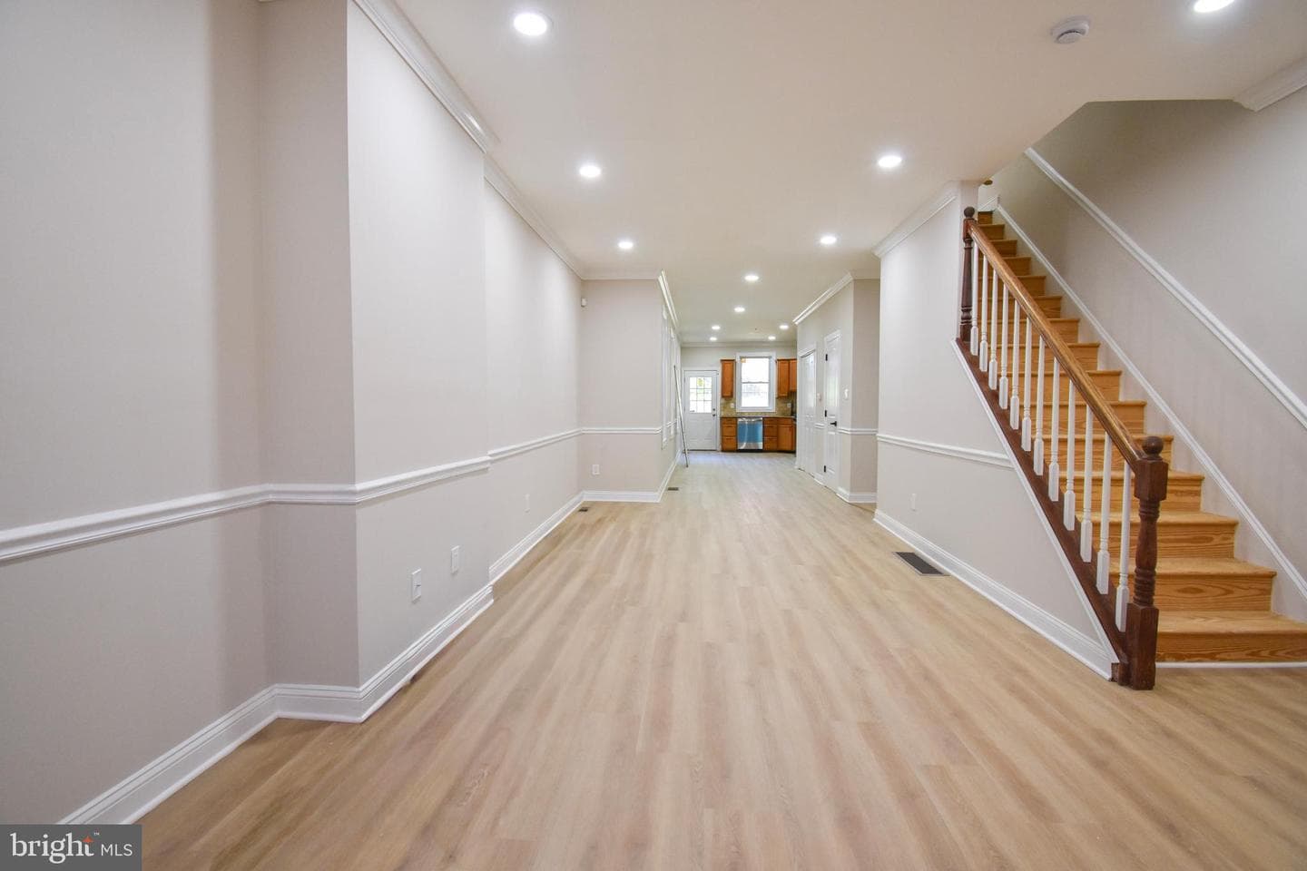 5334 Lena Street photo 2
