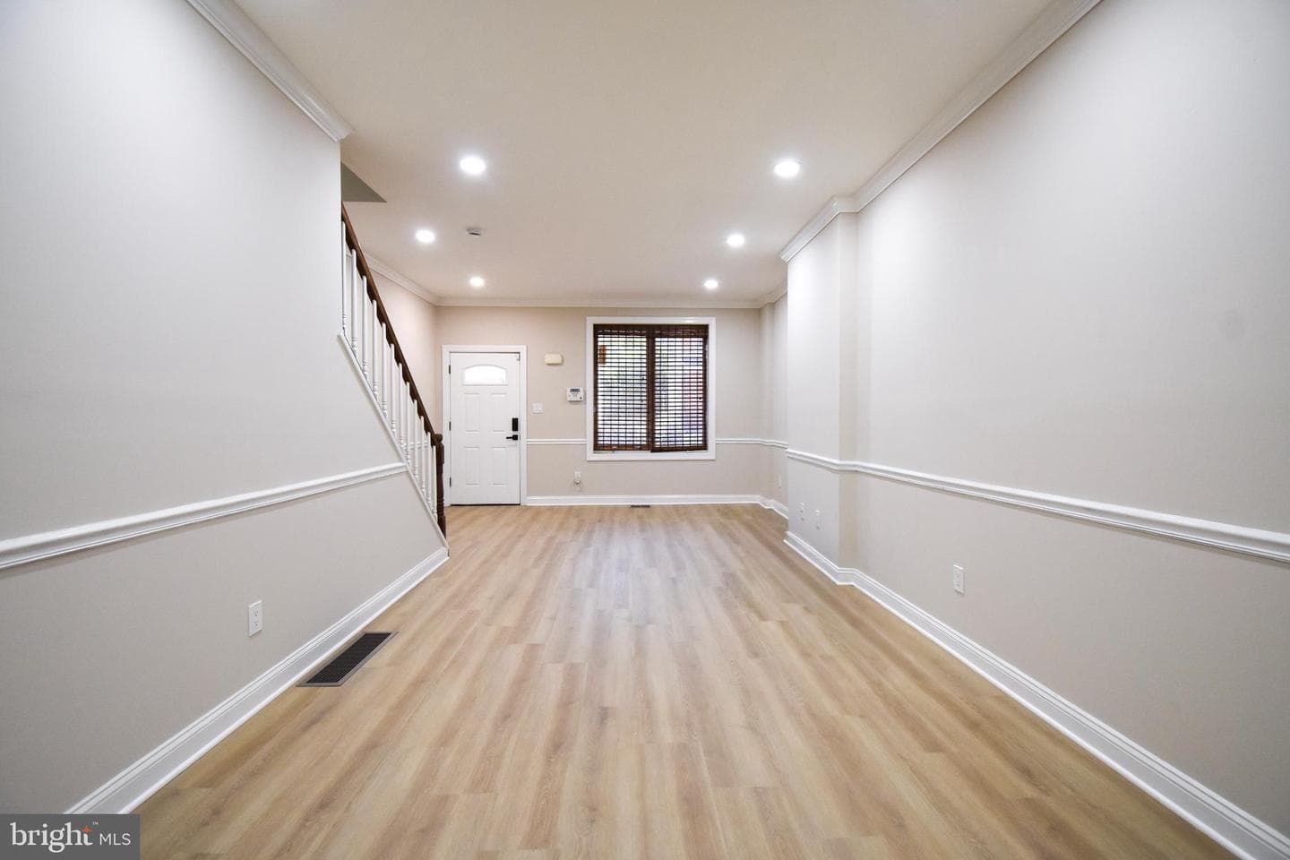 5334 Lena Street photo 3