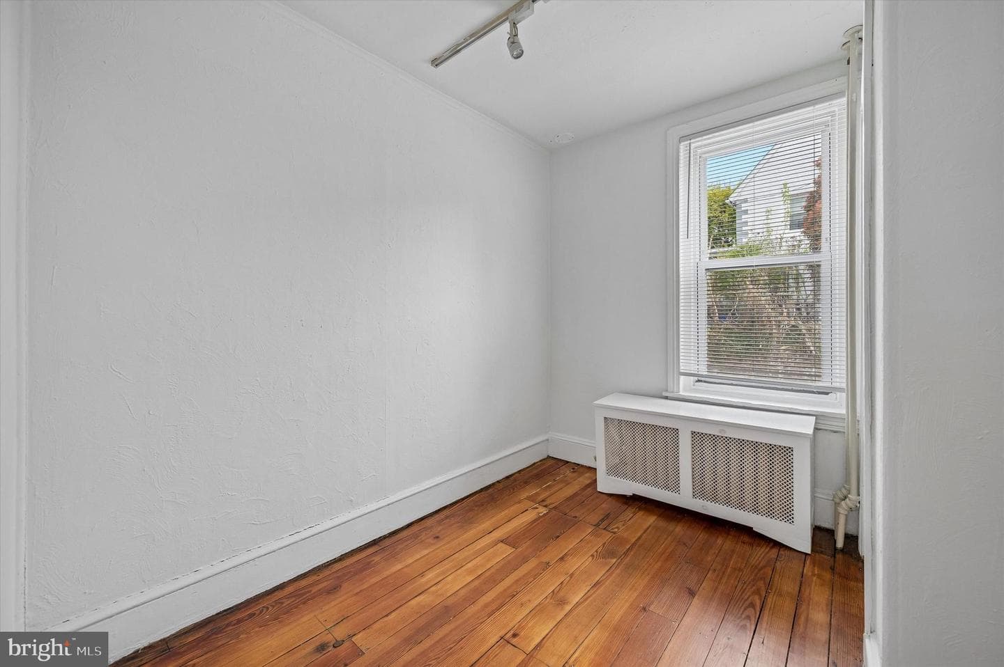4857 Umbria Street photo 15