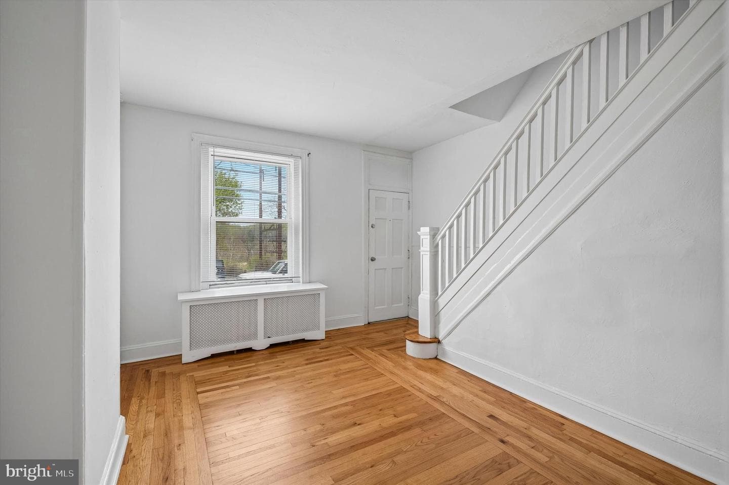 4857 Umbria Street photo 5