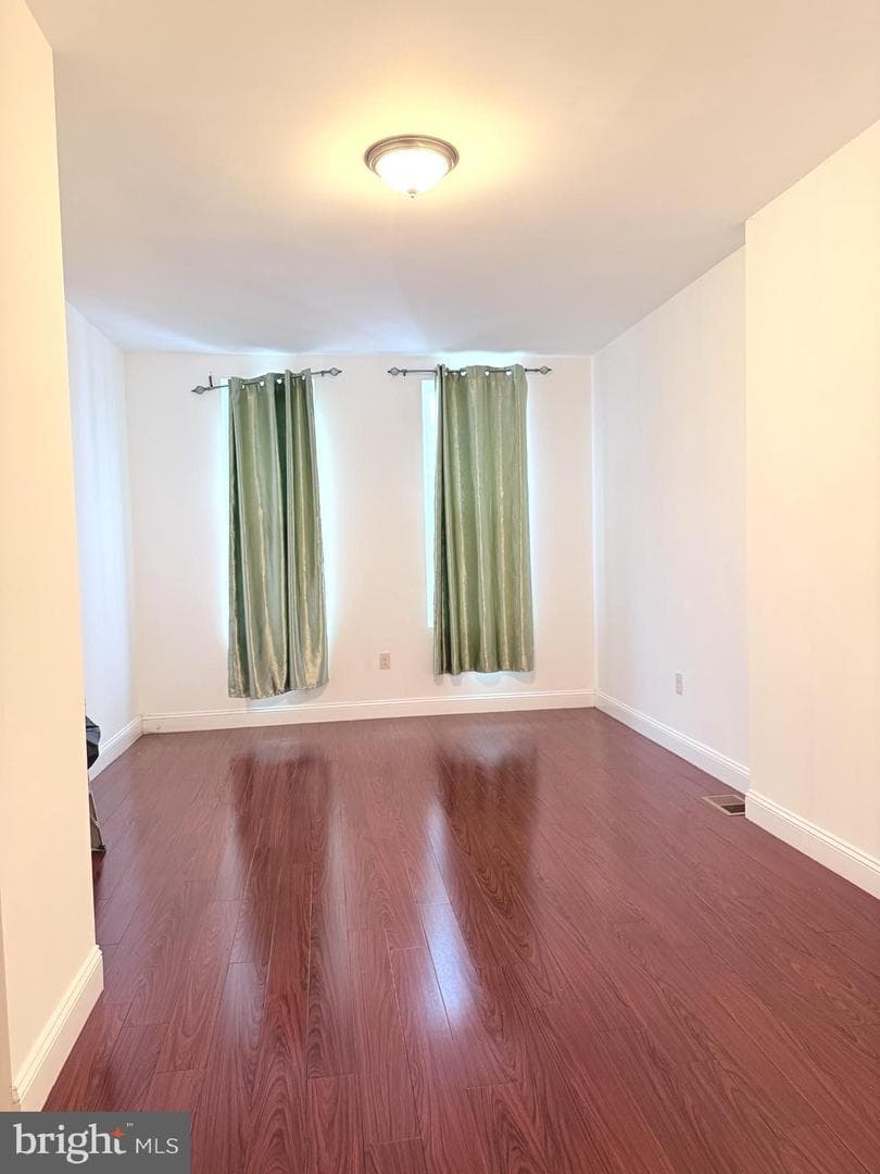 733 Jackson Street photo 5