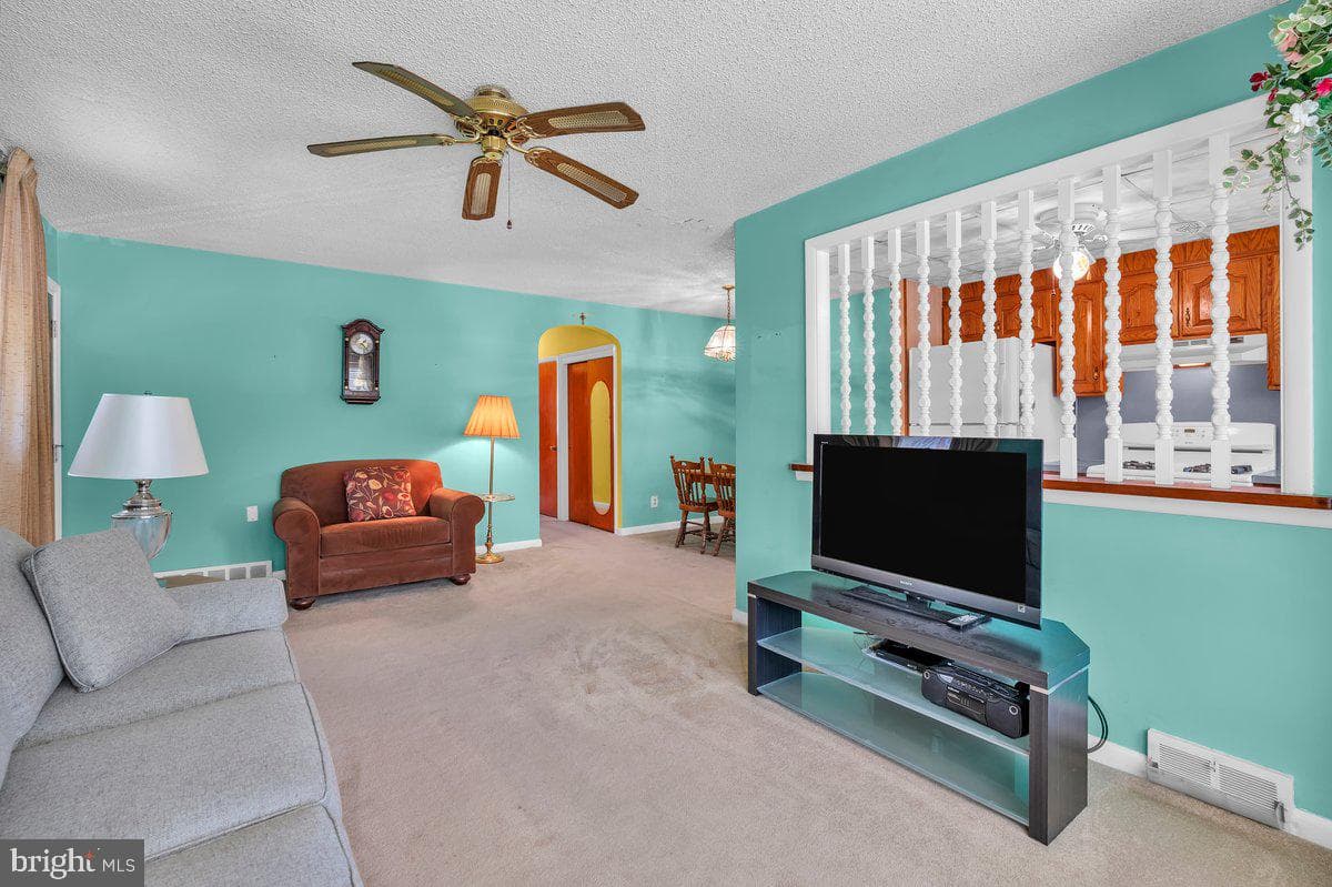 2113 Emerson Street photo 6