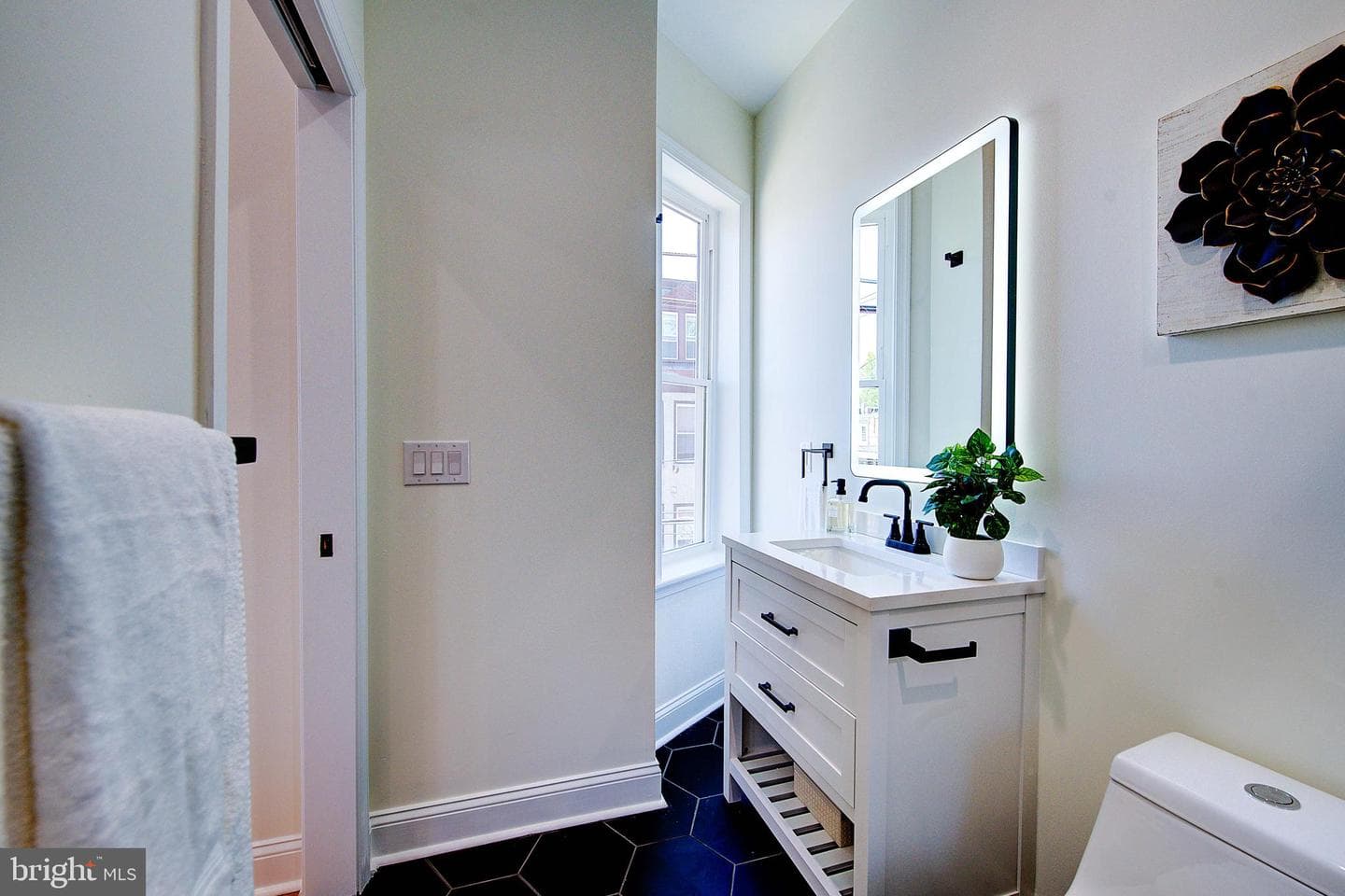 818 S 51st Street photo 31