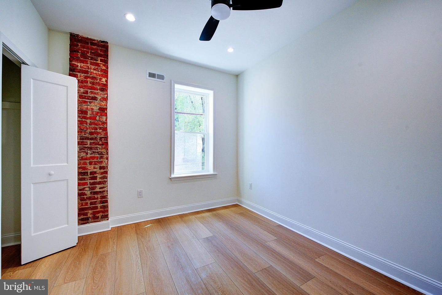 818 S 51st Street photo 34