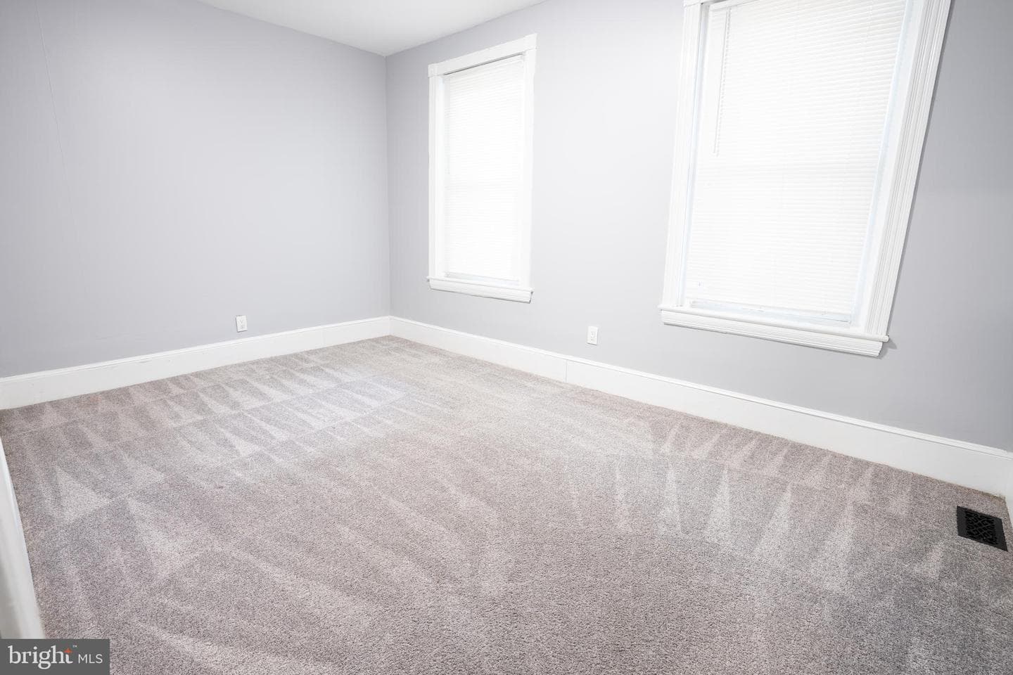 5532 Chew Avenue photo 20