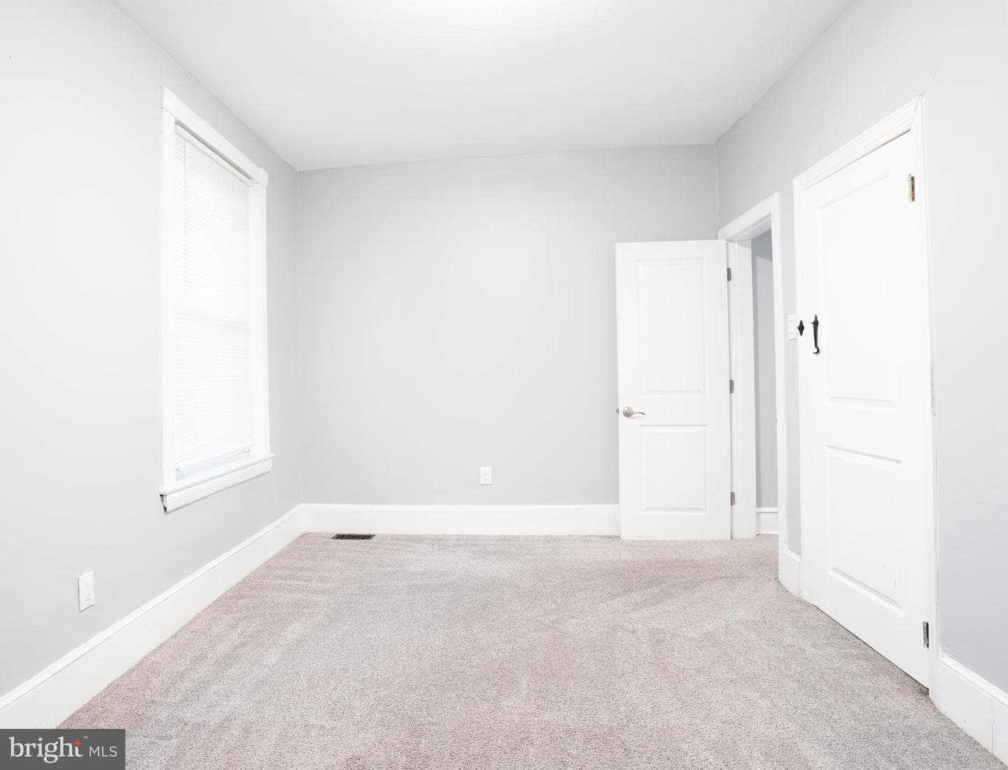 5532 Chew Avenue photo 21