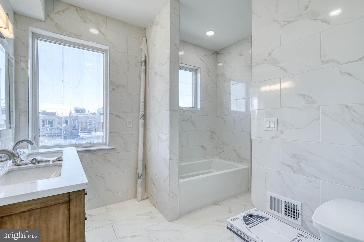 1211 Peters Street photo 15