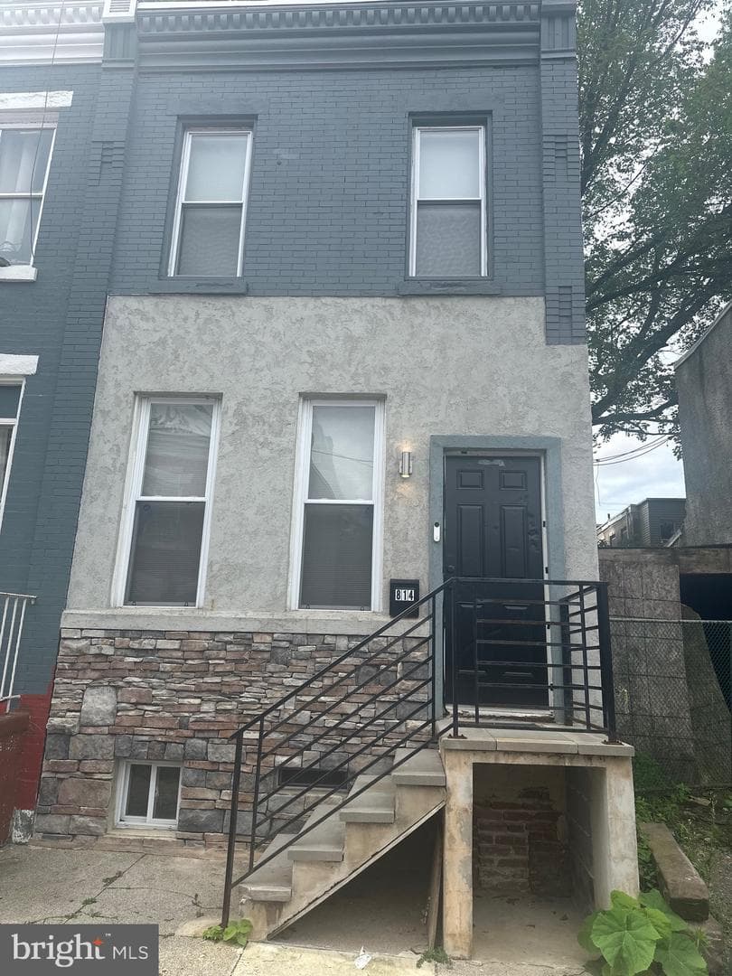 814 W Birch Street, Philadelphia