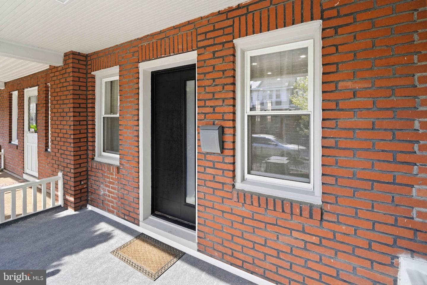 5824 N Marshall Street photo 4