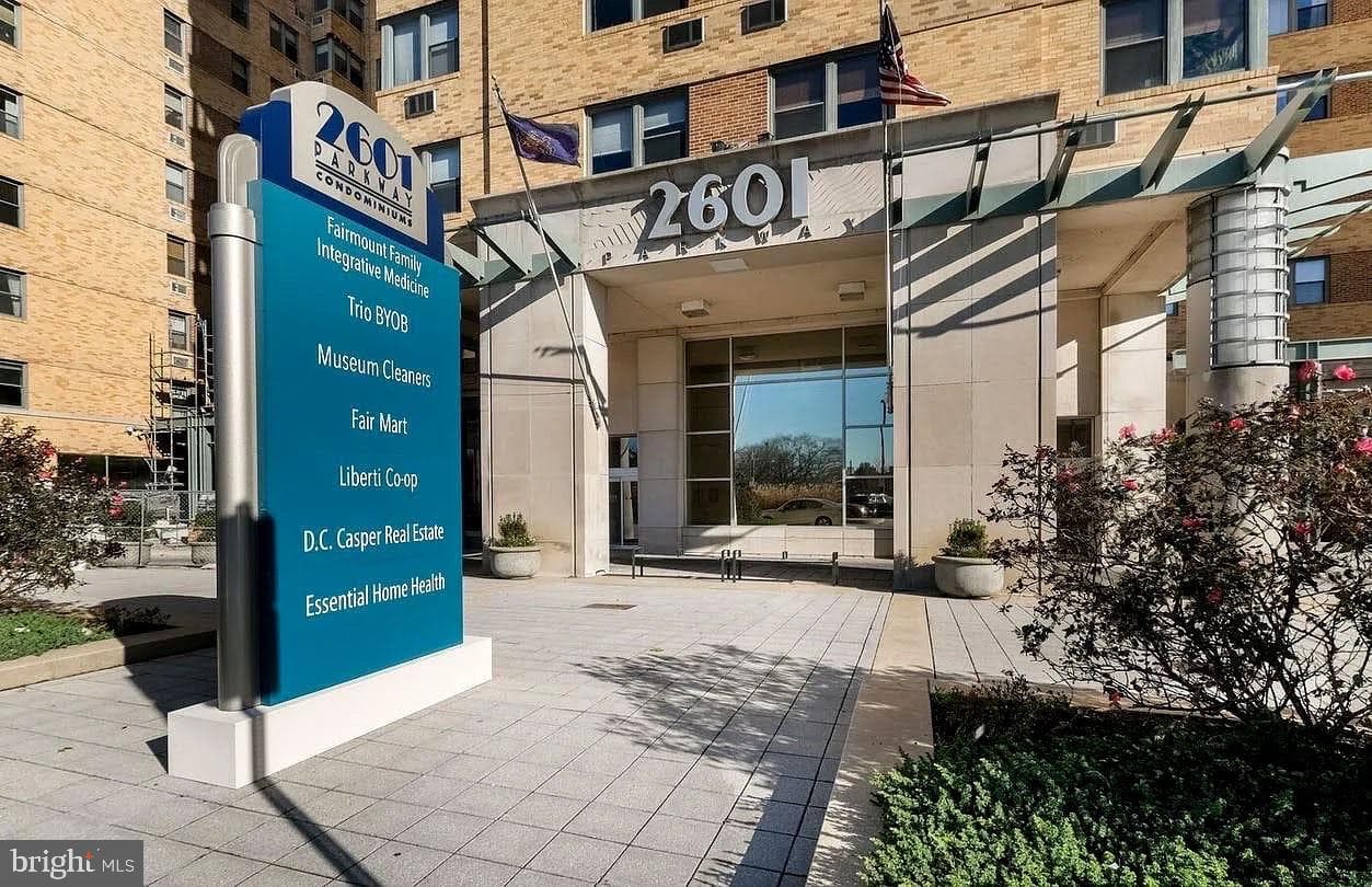 2601 Pennsylvania Avenue #403, Philadelphia