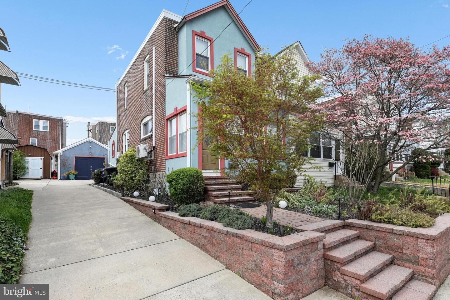 8320 Alicia Street photo 2