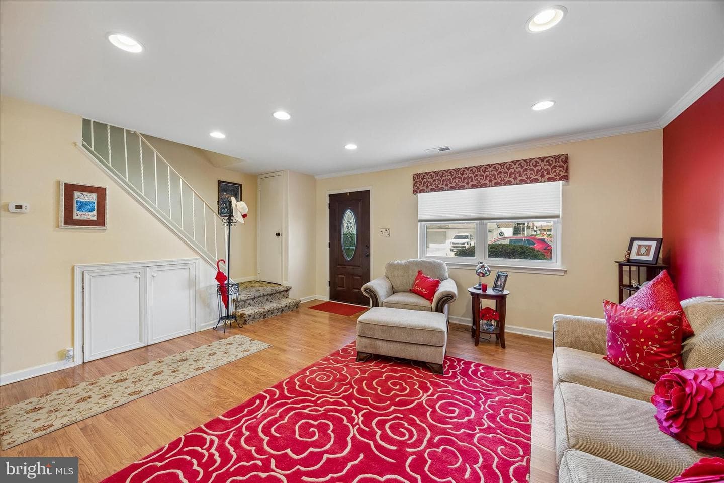 9841 Cowden Street photo 4