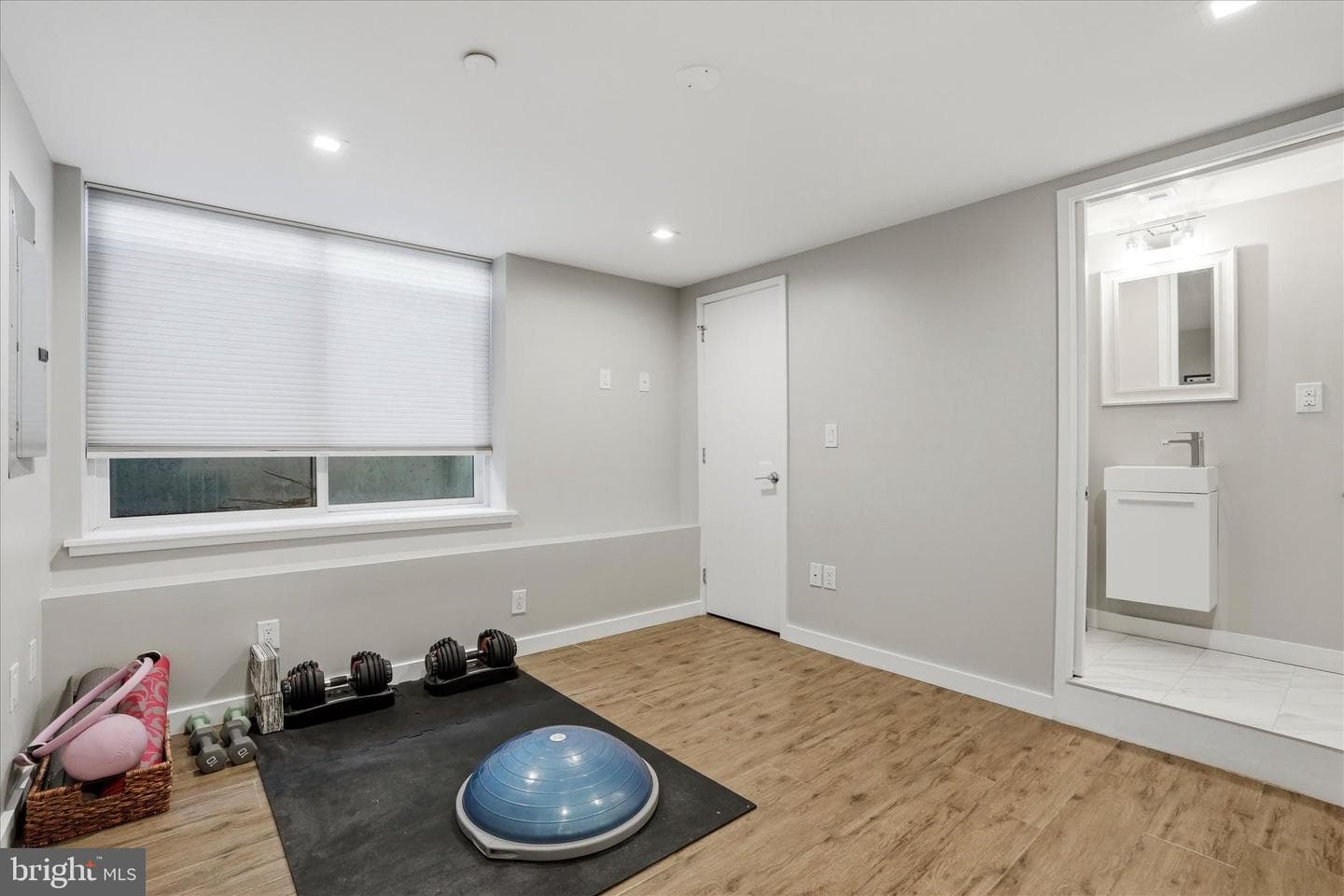 1726 N Hancock Street photo 29