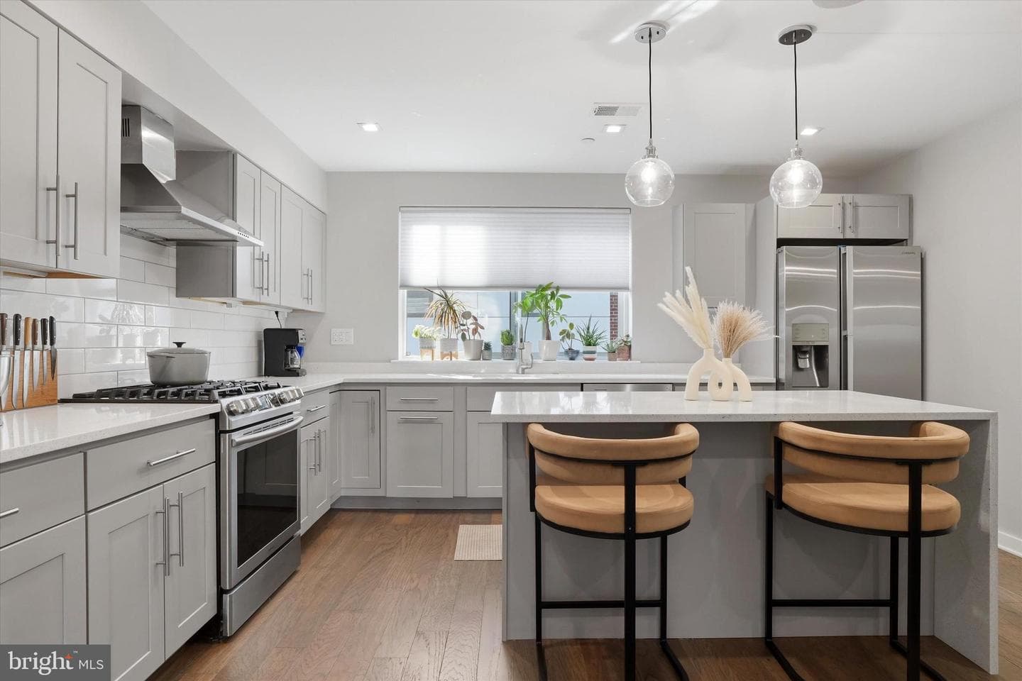 1726 N Hancock Street photo 7