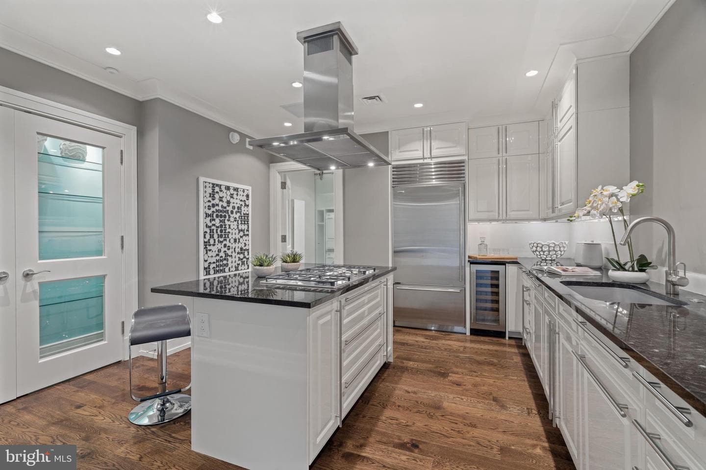 130 S 18th Street #1602 photo 15