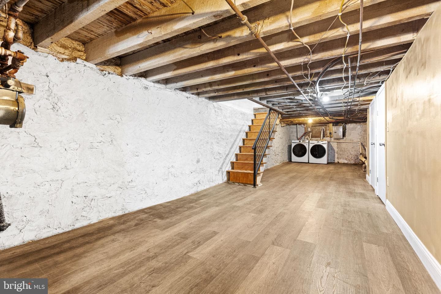 2042 S Cecil Street photo 19