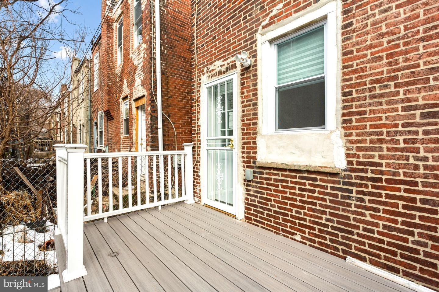 2042 S Cecil Street photo 23