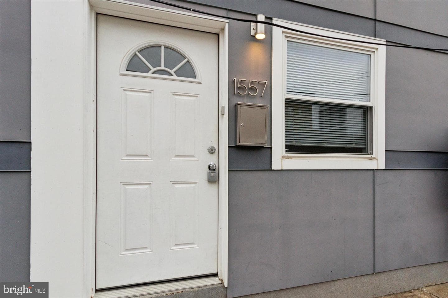 1557 N Orkney Street photo 4