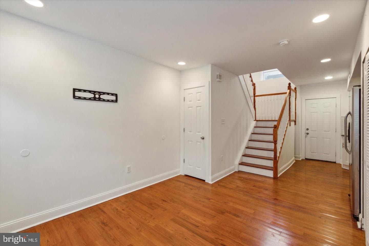 1557 N Orkney Street photo 6