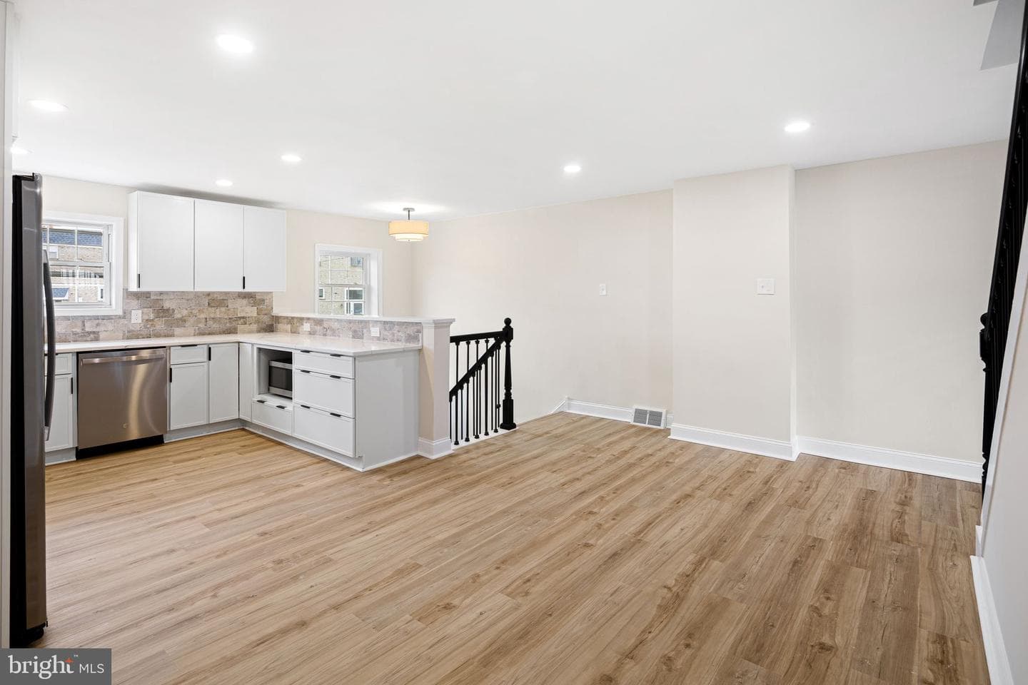 3609 Essex Lane photo 9